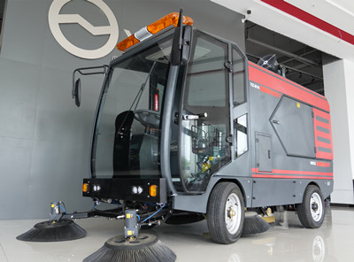 駕駛式掃地機(jī) 駕駛式掃地機(jī)