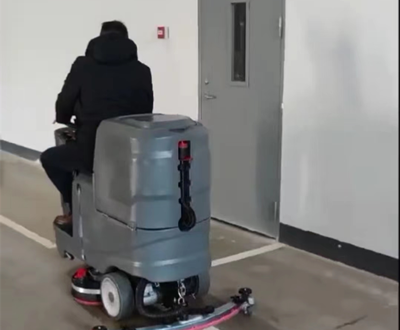 揚(yáng)子洗地機(jī) 揚(yáng)子洗地機(jī)